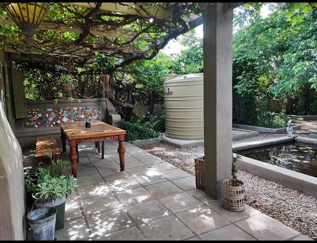 2 BEDROOM FREESTANDING FOR SALE IN NIEU BETHESDA